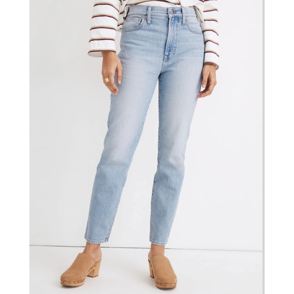 Madewell The Perfect Vintage Jean Fiore Light Wash Denim Tapered Leg Petite 24